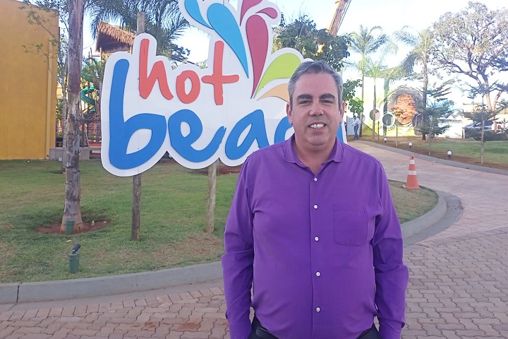 José Enrique Bertini - lobby - hot beach suites
