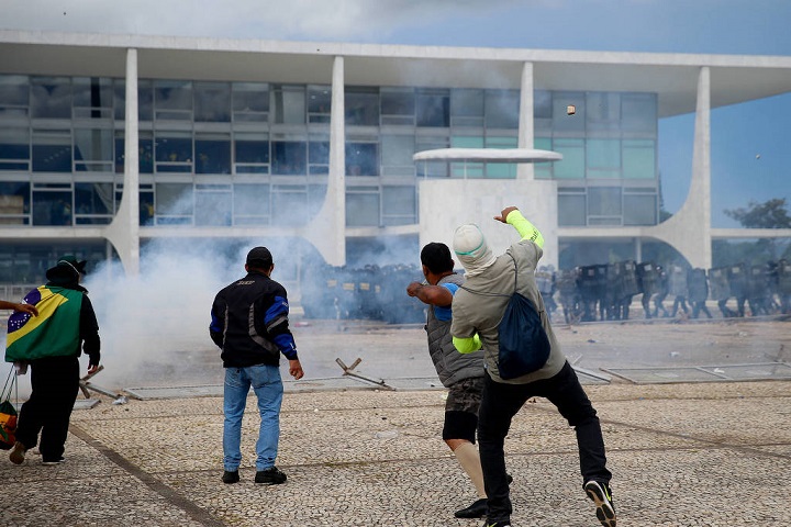 Vandalismo em Brasília deve gerar impactos econômicos negativos - Hotelier News